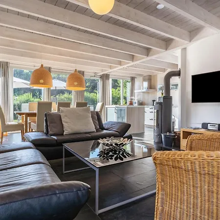 Fh W9 Mit Terrasse, Kamin & Wallbox *