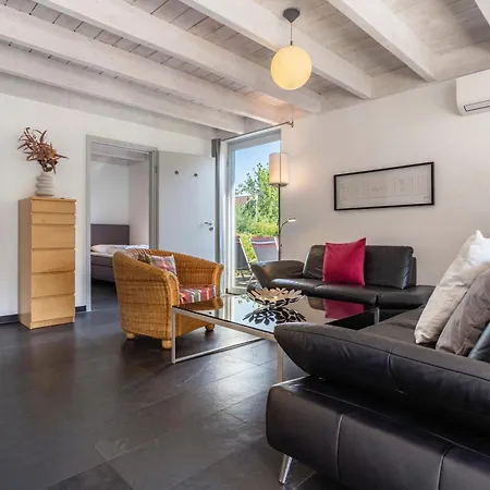Fh W9 Mit Terrasse, Kamin&wallbox