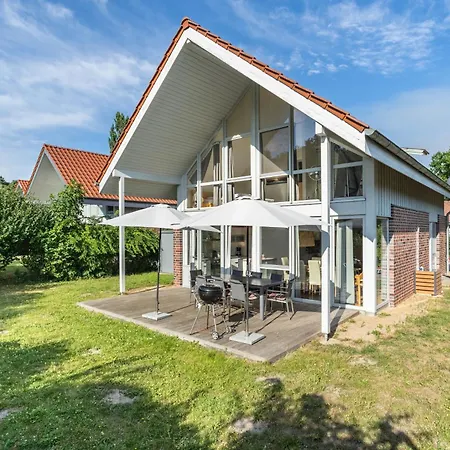 Tatil Evi Fh W9 Mit Terrasse, Kamin & Wallbox Röbel